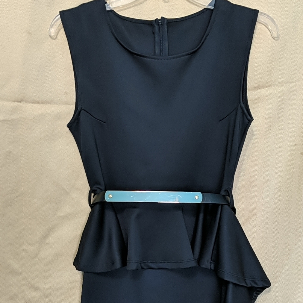 💃Black belted peplum bodycon dress👠 - Picture 2 of 7